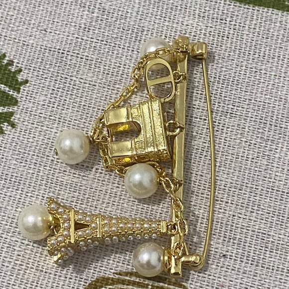 Dior Pearl &  Paris Landmark Brooch - Picture 7 of 7
